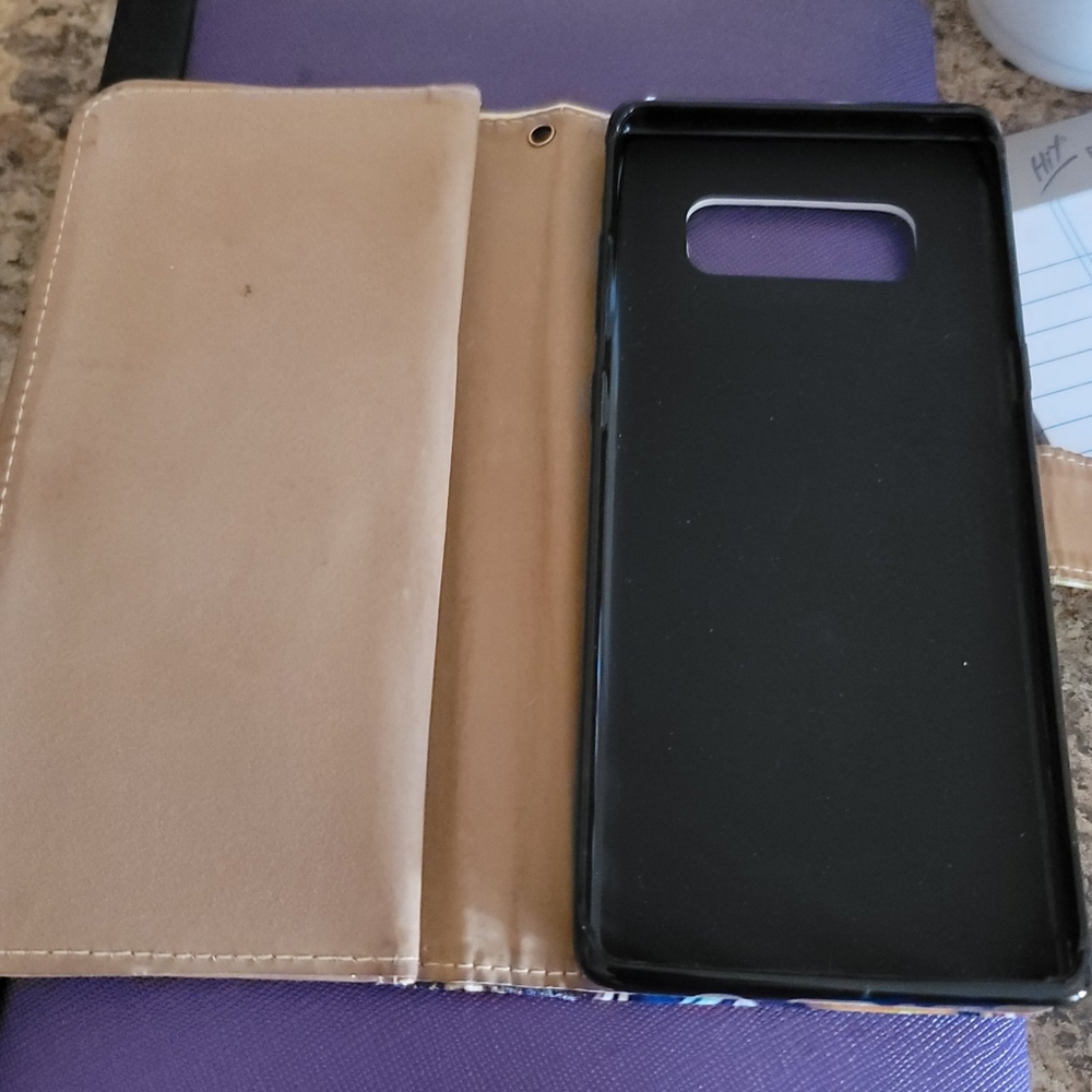 Phone case - Picture 3 of 3